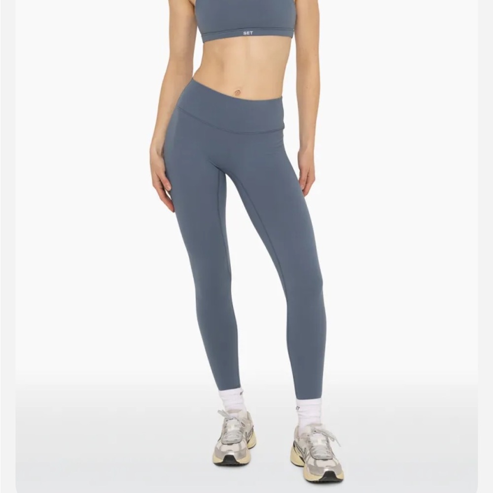 SET ACTIVE Formcloud legging